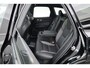 Volvo XC60 2.0 T6 Plug-in hybrid AWD Plus Dark | Rijklaar! | Black-Pakket | S/K-Dak | Leder+Memory | Adapt. Cruise | Stoel-Stuurverw. | Dig. Cockpit | Google | Camera+PDC | LED | 19'' | Elek. Klep V