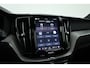 Volvo XC60 2.0 T6 Plug-in hybrid AWD Plus Dark | Rijklaar! | Black-Pakket | S/K-Dak | Leder+Memory | Adapt. Cruise | Stoel-Stuurverw. | Dig. Cockpit | Google | Camera+PDC | LED | 19'' | Elek. Klep V