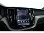 Volvo XC60 2.0 T6 Plug-in hybrid AWD Plus Dark | Rijklaar! | Black-Pakket | S/K-Dak | Leder+Memory | Adapt. Cruise | Stoel-Stuurverw. | Dig. Cockpit | Google | Camera+PDC | LED | 19'' | Elek. Klep V