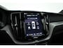 Volvo XC60 2.0 T6 Plug-in hybrid AWD Plus Dark | Rijklaar! | Black-Pakket | S/K-Dak | Leder+Memory | Adapt. Cruise | Stoel-Stuurverw. | Dig. Cockpit | Google | Camera+PDC | LED | 19'' | Elek. Klep V