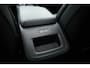 Volvo XC60 2.0 T6 Plug-in hybrid AWD Plus Dark | Rijklaar! | Black-Pakket | S/K-Dak | Leder+Memory | Adapt. Cruise | Stoel-Stuurverw. | Dig. Cockpit | Google | Camera+PDC | LED | 19'' | Elek. Klep V
