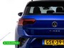 Volkswagen T-Roc 1.5 TSI R-Line Black Style | Panoramadak | Camera | Afn Trekhaak | IQ-Light | Beats audio | Travel assist | Stoel- & stuurverwarming, Apple Carplay/Android auto, Camera, Afn. trekhaak, Elec. klep
