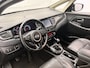 Kia Carens 1.6 GDi ExecutiveLine | 7-Persoons | Origineel NL | Dealer Ondr. | Leder| Stoel/Stuur Verwarming | Carplay | Trekhaak |