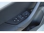 Skoda Karoq 1.0 TSI 115pk Business Edition | Trekhaak Uitklapbaar | Stoelverwarming