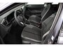 Volkswagen Polo 1.0 TSI DSG Style Navigatie Climate Control Cruise control adaptive Parkeer sensoren Led Dab Lichtmetalen Velgen Digitale Cockpit