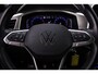 Volkswagen T-Roc 1.0 TSI Life 110pk, Trekhaak, Adaptive cruise control, Stoelverwarming, Matrix LED koplampen, Navigatie, Climate control, App-connect, Parkeersensoren, Virtual cockpit, DAB-radio, Airco