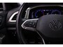 Volkswagen T-Roc 1.0 TSI Life 110pk, Trekhaak, Adaptive cruise control, Stoelverwarming, Matrix LED koplampen, Navigatie, Climate control, App-connect, Parkeersensoren, Virtual cockpit, DAB-radio, Airco