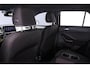 Volkswagen T-Roc 1.0 TSI Life 110pk, Trekhaak, Adaptive cruise control, Stoelverwarming, Matrix LED koplampen, Navigatie, Climate control, App-connect, Parkeersensoren, Virtual cockpit, DAB-radio, Airco
