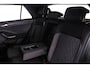 Volkswagen T-Roc 1.0 TSI Life 110pk, Trekhaak, Adaptive cruise control, Stoelverwarming, Matrix LED koplampen, Navigatie, Climate control, App-connect, Parkeersensoren, Virtual cockpit, DAB-radio, Airco