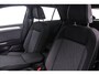 Volkswagen T-Roc 1.0 TSI Life 110pk, Trekhaak, Adaptive cruise control, Stoelverwarming, Matrix LED koplampen, Navigatie, Climate control, App-connect, Parkeersensoren, Virtual cockpit, DAB-radio, Airco