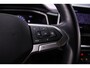 Volkswagen T-Roc 1.5 TSI R-Line Business 150pk DSG Automaat, Trekhaak, Adaptive cruise control, Stoelverwarming, Achteruitrijcamera, Navigatie, App-connect, Elektrische achterklep, Matrix LED koplampen, Parkeersensoren