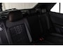 Volkswagen T-Roc 1.5 TSI R-Line Business 150pk DSG Automaat, Trekhaak, Adaptive cruise control, Stoelverwarming, Achteruitrijcamera, Navigatie, App-connect, Elektrische achterklep, Matrix LED koplampen, Parkeersensoren