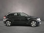 Volkswagen T-Roc 1.5 TSI R-Line Business 150pk DSG Automaat, Trekhaak, Adaptive cruise control, Stoelverwarming, Achteruitrijcamera, Navigatie, App-connect, Elektrische achterklep, Matrix LED koplampen, Parkeersensoren