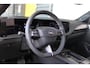 Opel Astra Electric 58 kWh Ultimate | SOH 98% | Warmtepomp | Schuif-kanteldak | Matrix LED | Suede bekleding |