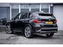 BMW X1 xDrive30e M-Sport Org.NL|Pano-dak|H&K|Trekhaak|HuD|360°|1e-eig.|Dealeronderhouden