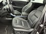 Kia Niro EV e-Niro ExecutiveLine 64 kWh | SoH 95,7% | Trekhaak | Navigatie | Camera | Stoelverwarming | Leer | Elektr. Stoelen