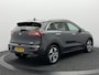 Kia Niro EV e-Niro ExecutiveLine 64 kWh | SoH 95,7% | Trekhaak | Navigatie | Camera | Stoelverwarming | Leer | Elektr. Stoelen