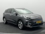 Kia Niro EV e-Niro ExecutiveLine 64 kWh | SoH 95,7% | Trekhaak | Navigatie | Camera | Stoelverwarming | Leer | Elektr. Stoelen