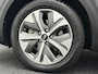 Kia Niro EV e-Niro ExecutiveLine 64 kWh | SoH 95,7% | Trekhaak | Navigatie | Camera | Stoelverwarming | Leer | Elektr. Stoelen