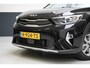 Kia Stonic 1.0 T-GDi 120pk MHEV DynamicLine | Carplay | Trekhaak | All-seasonbanden | Camera | Cruise control