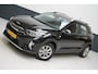 Kia Stonic 1.0 T-GDi 120pk MHEV DynamicLine | Carplay | Trekhaak | All-seasonbanden | Camera | Cruise control