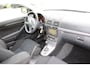 Toyota Avensis Wagon 1.8 VVTi Luna Business AUTOMAAT CLIMA TREKHAAK NAVI LM