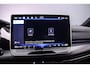Volkswagen Golf 1.5 eHybrid GTE 272pk DSG Automaat, Adaptive cruise control, Stoelverwarming, Stuurverwarming, Head up display, 360 camera, Parkeersensoren, Dodehoeksensoren, Navigatie, App-connect, Matrix LED koplampen