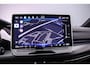 Volkswagen Golf 1.5 eHybrid GTE 272pk DSG Automaat, Adaptive cruise control, Stoelverwarming, Stuurverwarming, Head up display, 360 camera, Parkeersensoren, Dodehoeksensoren, Navigatie, App-connect, Matrix LED koplampen