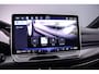 Volkswagen Golf 1.5 eHybrid GTE 272pk DSG Automaat, Adaptive cruise control, Stoelverwarming, Stuurverwarming, Head up display, 360 camera, Parkeersensoren, Dodehoeksensoren, Navigatie, App-connect, Matrix LED koplampen