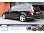 Volvo V70 2.0T R-Edition Aut. Leer, Stoelverwarming, Trekhaak