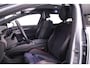 Volkswagen ID.7 Tourer GTX Limited Edition 86 kWh 340pk Automaat, Trekhaak, Panoramadak, 360 camera, Elektrische achterklep, Stoelverwarming, Stuurverwarming, Dodehoeksensoren, Navigatie, App-connect, Matrix LED koplampen