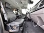 Ford Transit Custom 320 2.0TDCI 170PK Automaat L2H1 Dubbele Cabine 2X Schuifdeur Adap.Cruise 5-Persoons Leder+Verwarmd Trekhaak Navi Camera Pdc Apple Carplay/Android Auto Limited DC Euro 6 Lmv 18" Sidebars Betonplex Vloer Wandbetimmering Lane Assist 3.200KG Trekgewicht