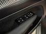 Volvo XC40 Recharge P8 AWD R-Design 78 kWh | Snelladen | SOH 91% | Pano | 360° | Virtual | H/K | Trekhaak | Carplay | Stoel/Stuurverw. | NAP