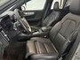 Volvo XC40 Recharge P8 AWD R-Design 78 kWh | Snelladen | SOH 91% | Pano | 360° | Virtual | H/K | Trekhaak | Carplay | Stoel/Stuurverw. | NAP