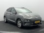 Hyundai Kona Electric EV Premium 64 kWh | SoH 90,1% | Warmtepomp | Leer | Head-Up | Elektr. Stoelen | Adaptive Cruise