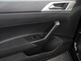 Volkswagen Polo 1.0 TSI Move Navigatie App Connect / Android Auto / Apple Carplay Climate Control Parkeer sensoren Lichtmetalen Velgen Dab Digitale Cockpit