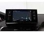 Peugeot 3008 1.2 PureTech GT 131PK | 9.000KM!!! | AUTOMAAT | RIJKLAAR | ELEC-ACHTERKLEP | DEELS LEER | CARPLAY