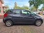 Kia Venga 1.6 CVVT 20th Anniversary. Nwe APK. Goed (dealer) onderhouden. O.a. camera, cruise, bluetooth, trekhaak, navi, etc.