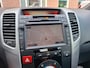 Kia Venga 1.6 CVVT 20th Anniversary. Nwe APK. Goed (dealer) onderhouden. O.a. camera, cruise, bluetooth, trekhaak, navi, etc.