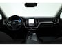 Volvo XC60 2.0 T8 Plug-in hybrid AWD Ultimate Dark | Pano | Trekhaak | HUD | Pilot Assist | Bliss | Leder | H&K | 360cam | Stoel- Stuurverw.