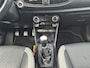 Kia Picanto 1.2 CVVT X-Line | Cruise Control | Climate Control | Camera | Navigatie | Stoelverwarming | Stuurverwarming | Lederen Bekleding | X-Line |