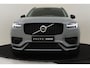 Volvo XC90 T8 RECHARGE AWD ULTRA DARK -PANO.DAK|HARMAN/KARDON|360°CAM|HEAD-UP DISP.|POWER-SEATS|PRIVACY.GLAS|TREKHAAK|20"|SoH:100%