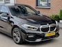 BMW 1-Serie 118i AUT7 HIGH EXECUTIVE SPORT-LEDER NAVI CAMERA DIGI-DASH APPLE-CARPLAY LED LMV PDC