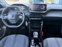Peugeot 208 1.2 Hybrid 110 e-DCS6 Allure | Parkeercamera | Cruise Control | Apple Carplay & Android Auto | Climate Control |
