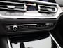 BMW 3-Serie Touring M340i xDrive High Executive | Apple Carplay / Android Auto | Panoramadak | Stuurverwarming | Stoelverwarming Voor en Achter | Harman Kardon | Head-up Display | Trekhaak |
