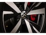 Volkswagen Golf 1.5 eHybrid GTE | LEDER | PANORAMADAK | HEAD UP | STOELVENTILATIE | STUURVERWARMING | TREKHAAK | 18"