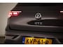 Volkswagen Golf 1.5 eHybrid GTE | LEDER | PANORAMADAK | HEAD UP | STOELVENTILATIE | STUURVERWARMING | TREKHAAK | 18"
