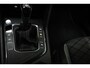 Volkswagen Tiguan 1.4 TSI eHybrid R-Line Business+ | PANORAMADAK | DAB | DRAADLOZE LADER | CAMERA | TREKHAAK