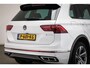 Volkswagen Tiguan 1.4 TSI eHybrid R-Line Business+ | PANORAMADAK | DAB | DRAADLOZE LADER | CAMERA | TREKHAAK