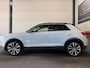 Volkswagen T-Roc 1.5 TSI Sport R-Line Pano, ACC, Apple Carplay, LED, Virtual Cockpit, Stoelverwarming, Lane-Assist, Parkeersensor